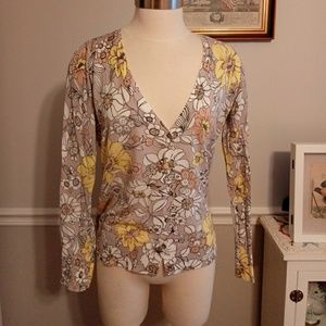 Grey floral w/pops of yellow cardigan. Medium